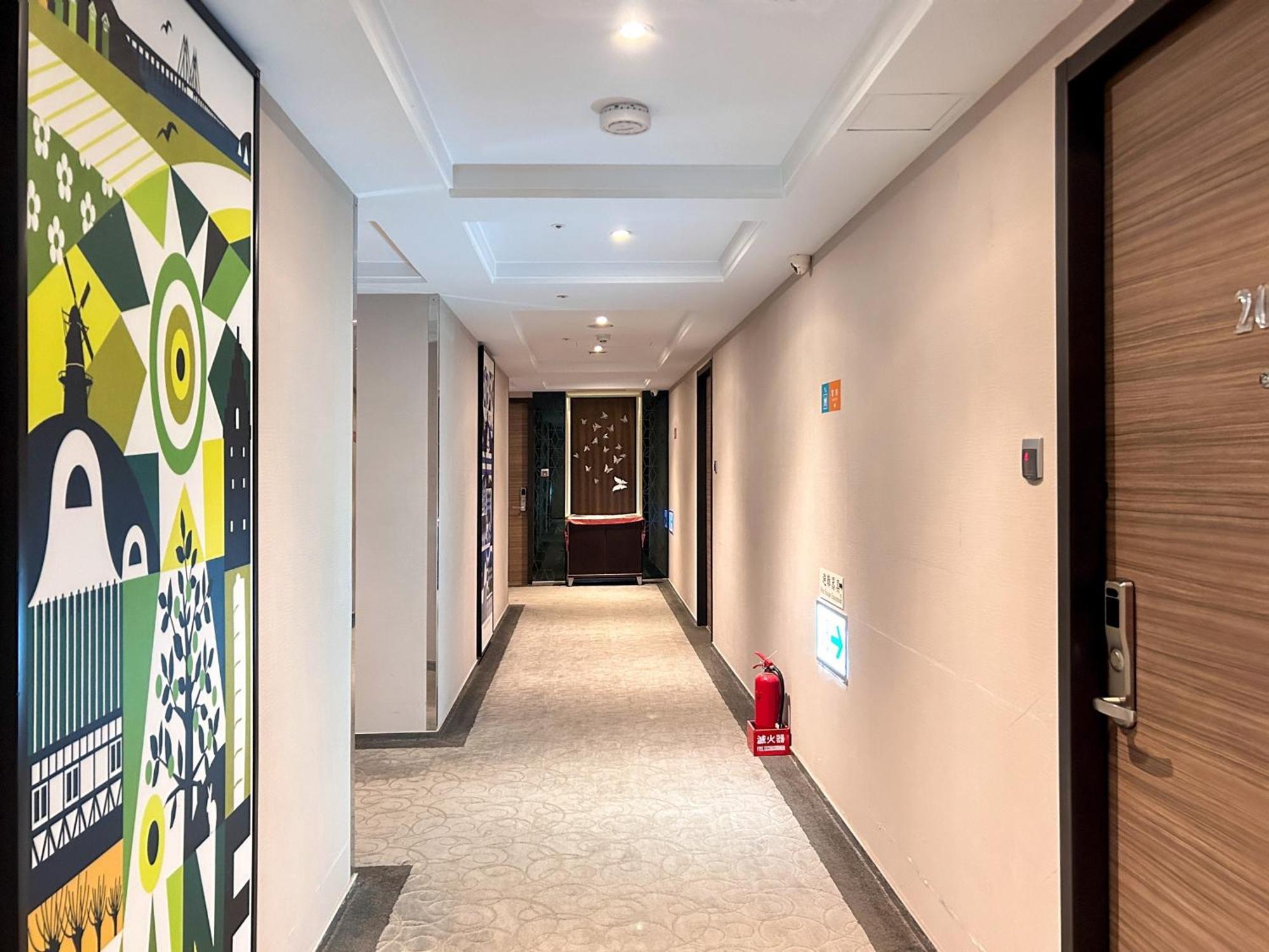 Royal Fine Hotel كاوشيونغ المظهر الخارجي الصورة